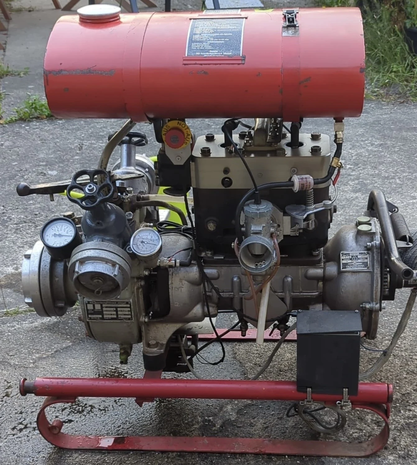 Jöhstadt TS 8/8 mit final integrierten Komponenten der elektronischen Zündung